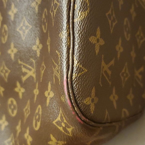 Louis Vuitton Monogram Neverfull MM - Picture 7 of 15
